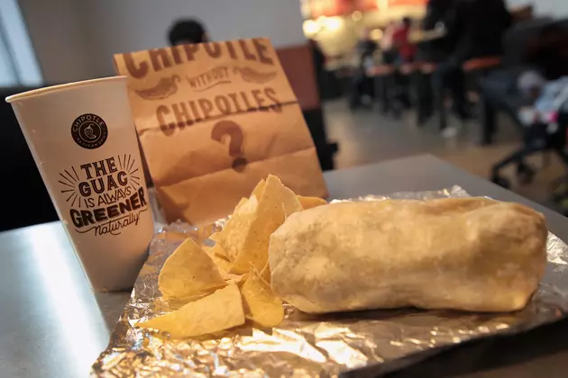 Chipotle Offering Teachers BOGO Burritos May 8