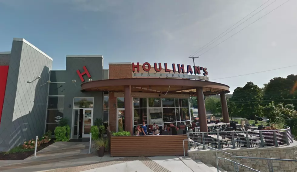 Grand Rapids Houlihan’s Suddenly Closes