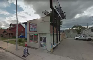 Police Investigate Break-In at Grand Rapids Liquor Store
