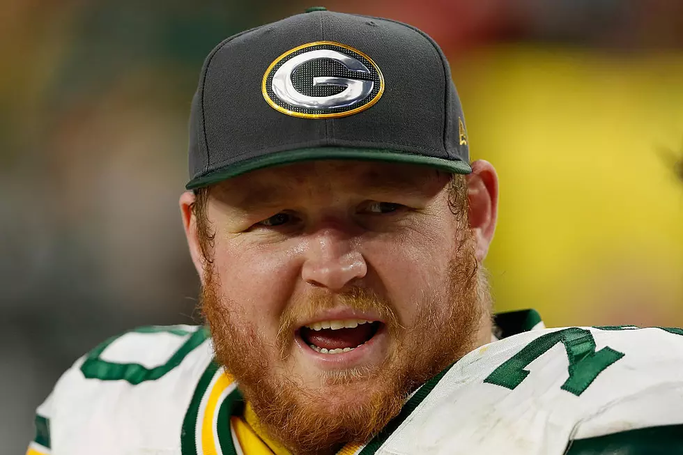 Former Detroit Lion, Green Bay Packer T.J. Lang Slams Northern Michigan Hotel