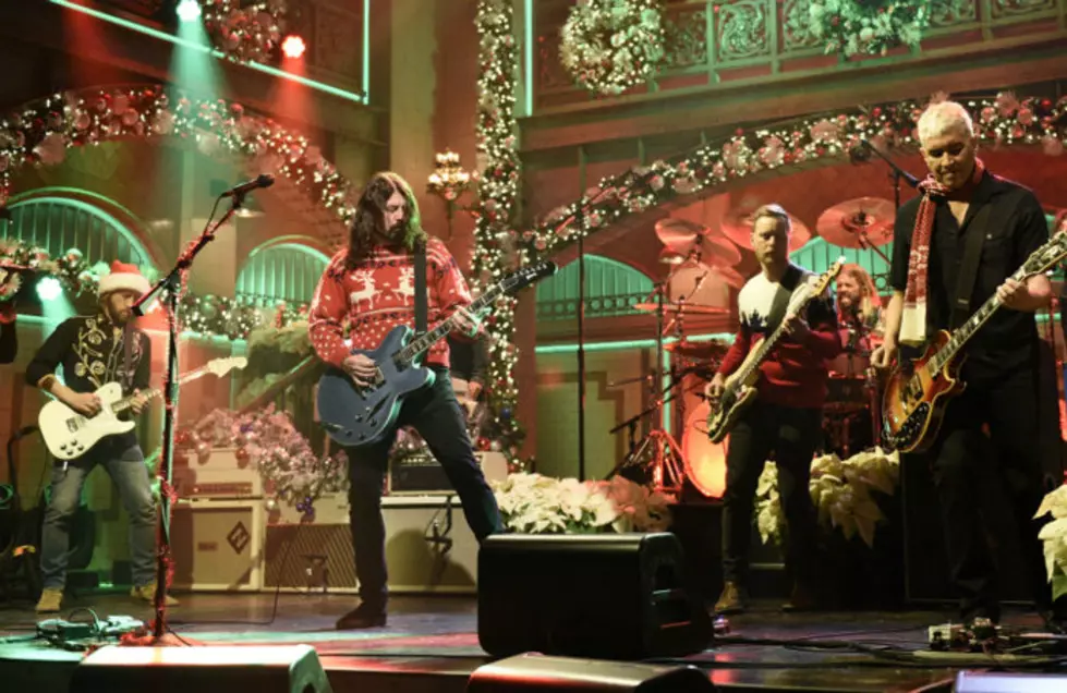 Dave Grohl Isn&#8217;t Going To Write A Foo Fighters Christmas Song