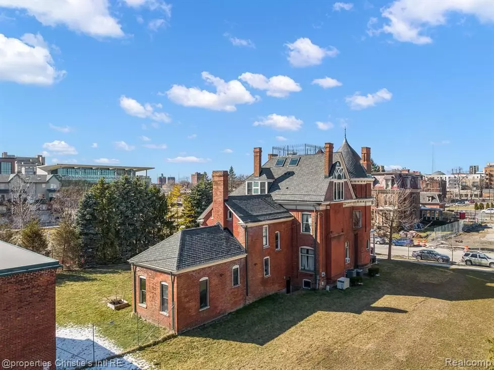Hayley Steinkopf Bonafede, Christie's Int'l RE Grosse Pointe