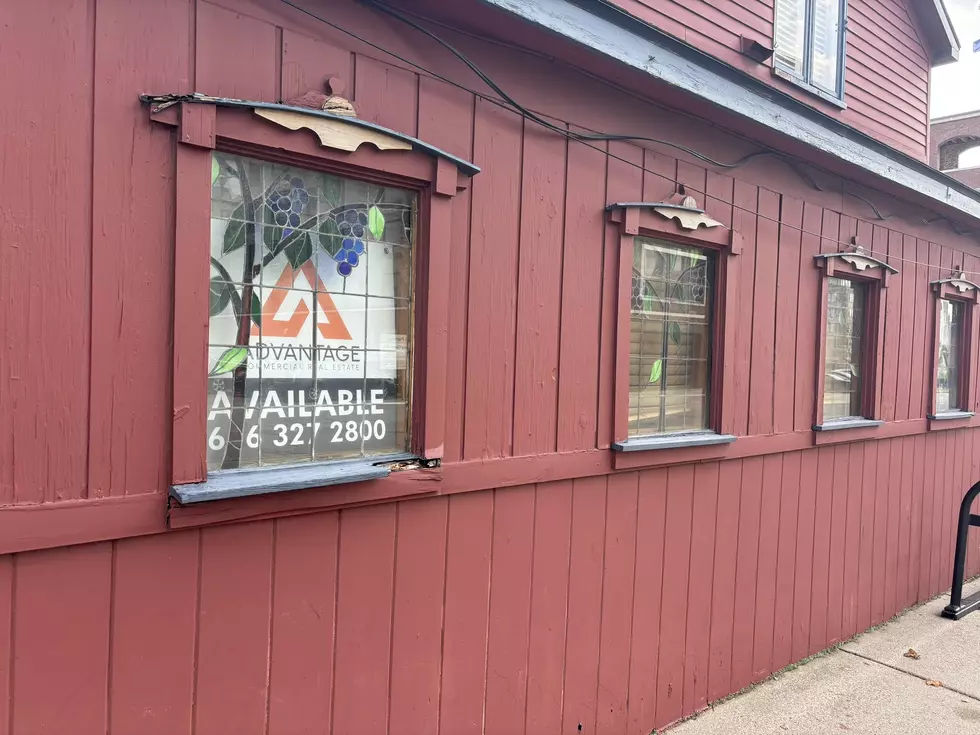 Cottage Bar