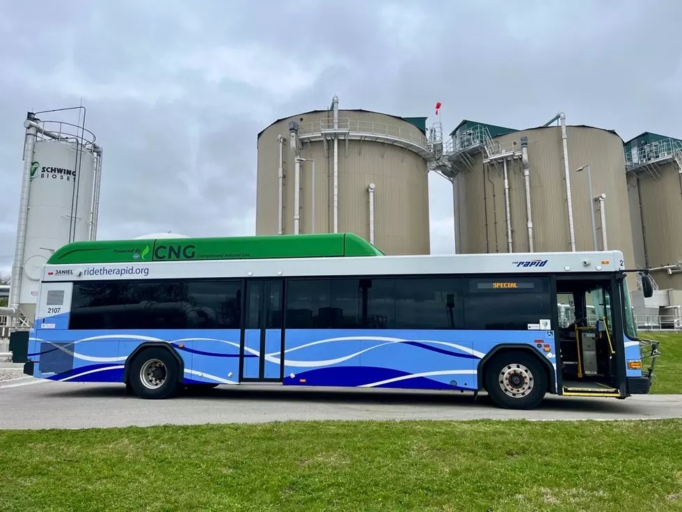 Rapid bus