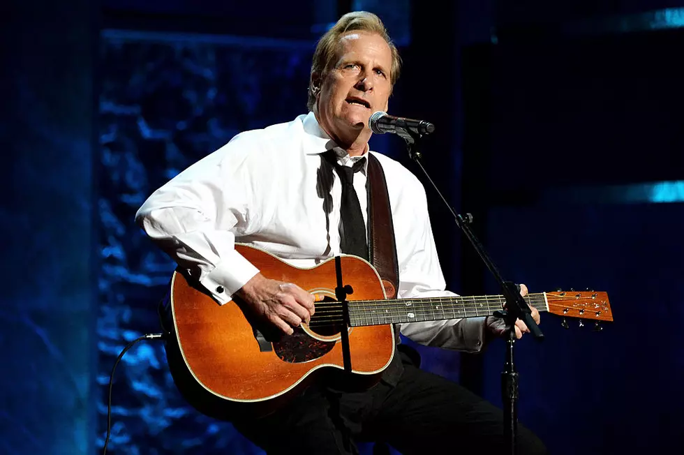 Jeff Daniels Is Returning to Grand Rapids for an Intimate Night of Music and Stories