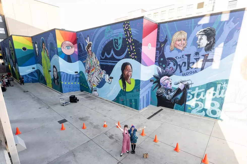 Maynard James Keenan, Gillian Anderson, and More – Grand Rapids’ New Mural Celebrates the City’s Entertainment Legacy