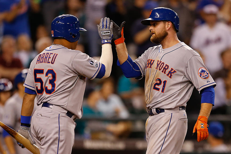 Mets Pitcher Smothers Seattle in 3-1 New York Win