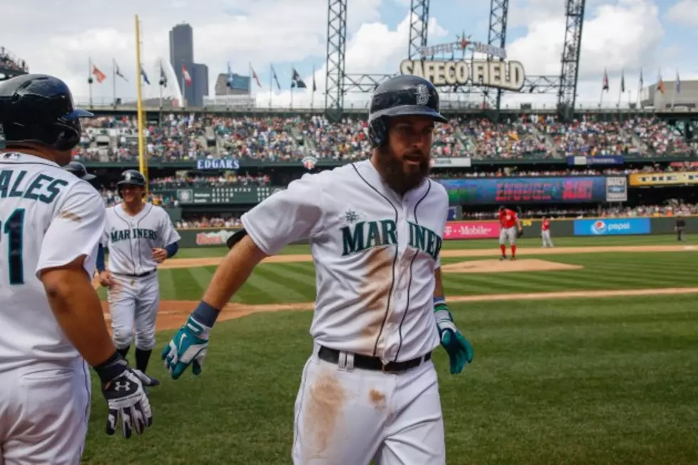 Yankees Get Ackley From Mariners in 3-player Trade