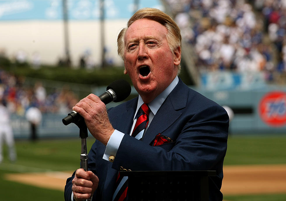 Dodgers Announcer Vin Scully Returning for a 67th Season