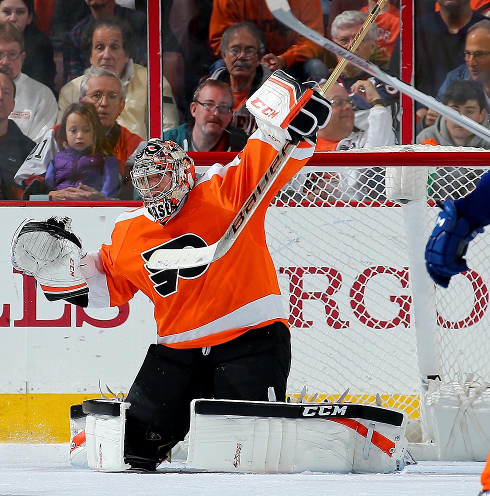 Mason Makes 36 Saves in Flyers 2-0 Win Over Canucks