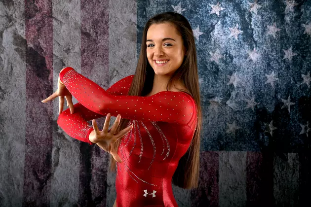 Knee Injury Forces Gymnast Nichols Out of Pacific Rims