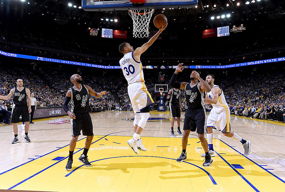 Warriors Get 70th Victory by Beating Spurs 112-101