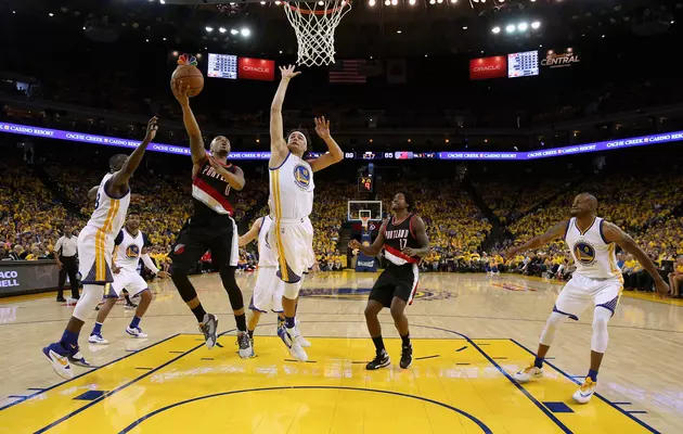 Warriors Whip Portland at Home in Opener of West Semifinals