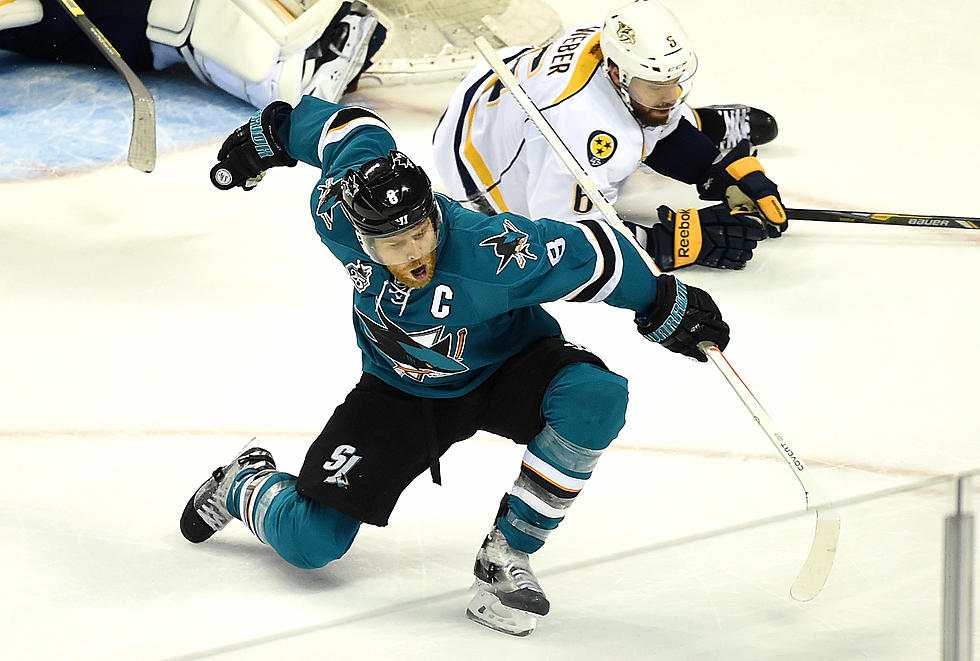 Pavelski’s Late Goal Gives Sharks 3-2 Win Over Predators