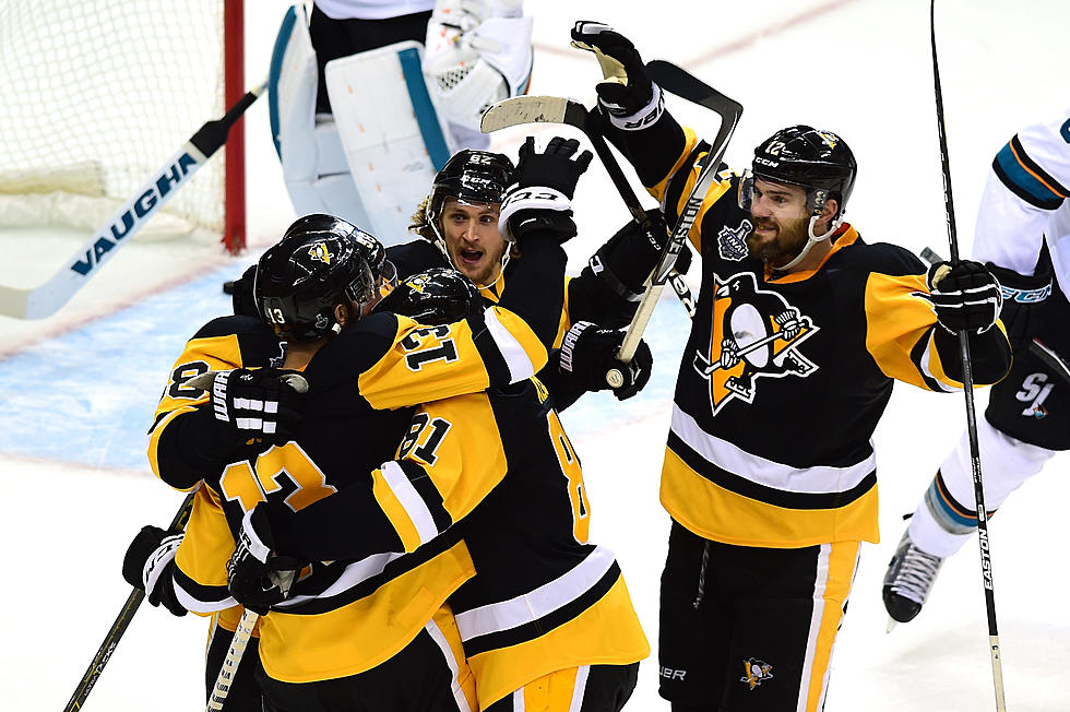 Penguins beat Sharks 3-2 in Stanley Cup Game 1