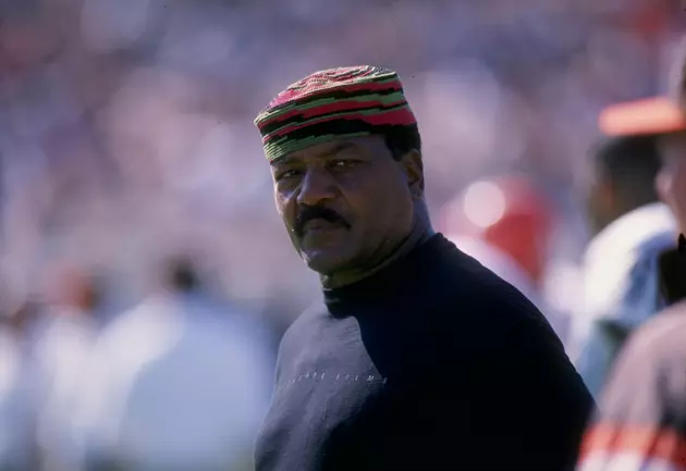 NFL&#8217;s Jim Brown Reaches $600K Deal in Video Game Suit