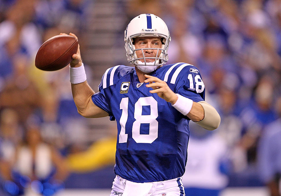 Colts Commission Artist to Create Statue of Peyton Manning
