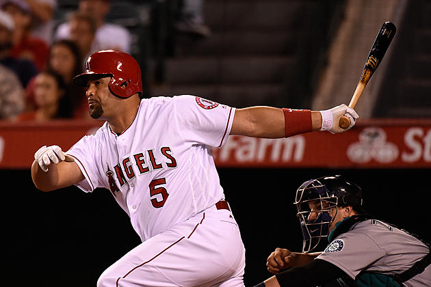Pujols, Escobar Lead Angels to 6-4 Win Over Mariners