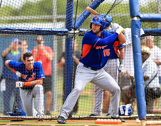 Tebow Works Out for First Time in Arizona Fall League
