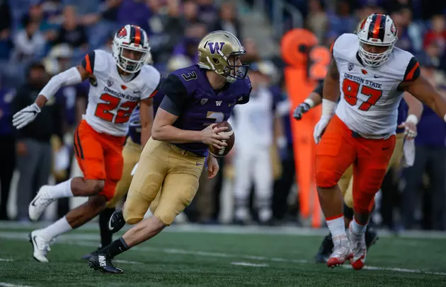 Browning Tosses 3 TDs as Washington Rolls Oregon St 41-17