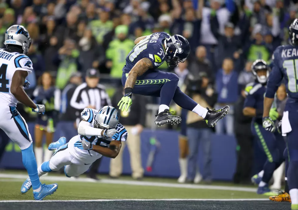 Thomas Rawls Leads Seahawks to 40-7 Pummeling of Panthers