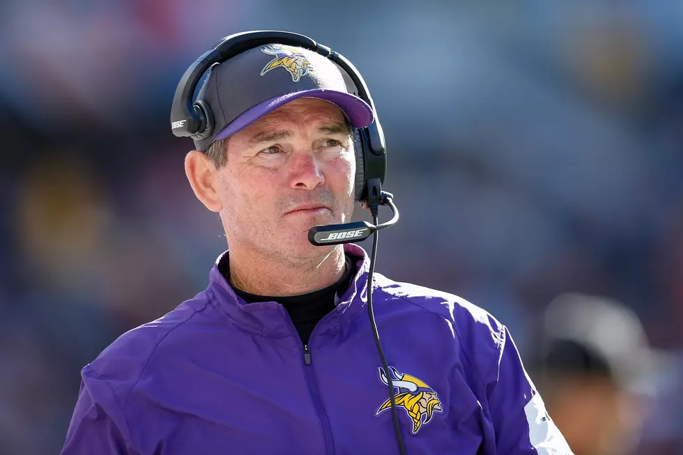 Vikes Coach Uncertain for Tonight’s Game Following Eye Surgery