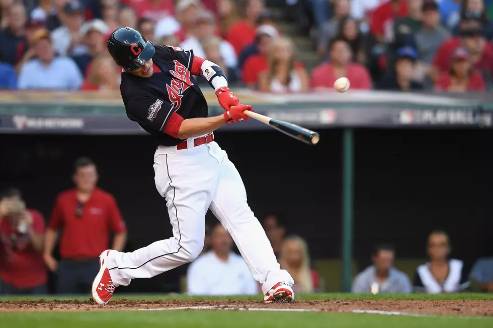 Outfielder Guyer Agrees to $5M, 2-year Deal With Indians