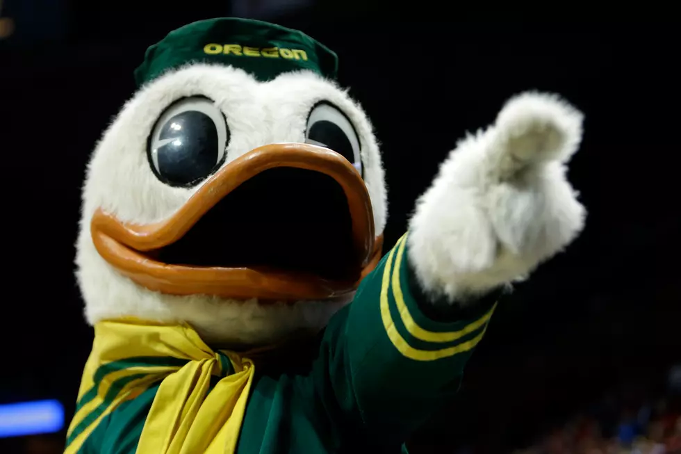 Oregon Clinches Pac-12 Title With 80-67 Over Oregon State