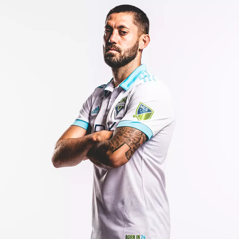 Sounders Unveil New White Kit (Uniform, For Those Not In The Know!)