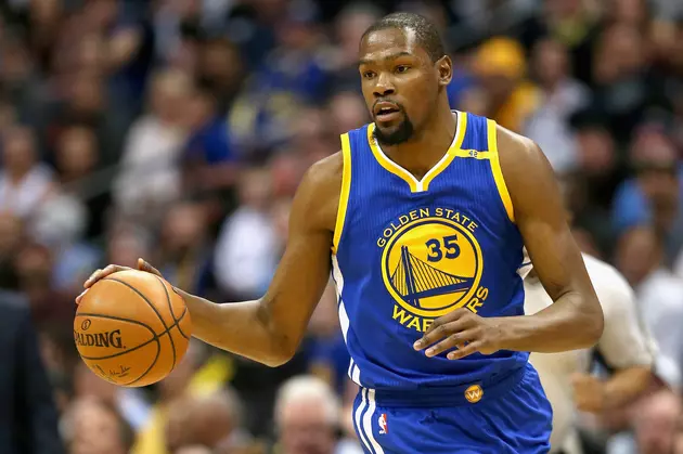 Durant Picks Up for Cold Curry in Philly&#8230;King James Returns in Cavs Win