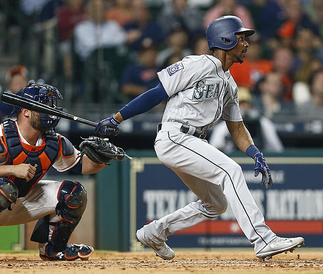 Dyson, Segura Help Mariners to 1st Win, 4-2 Over Astros