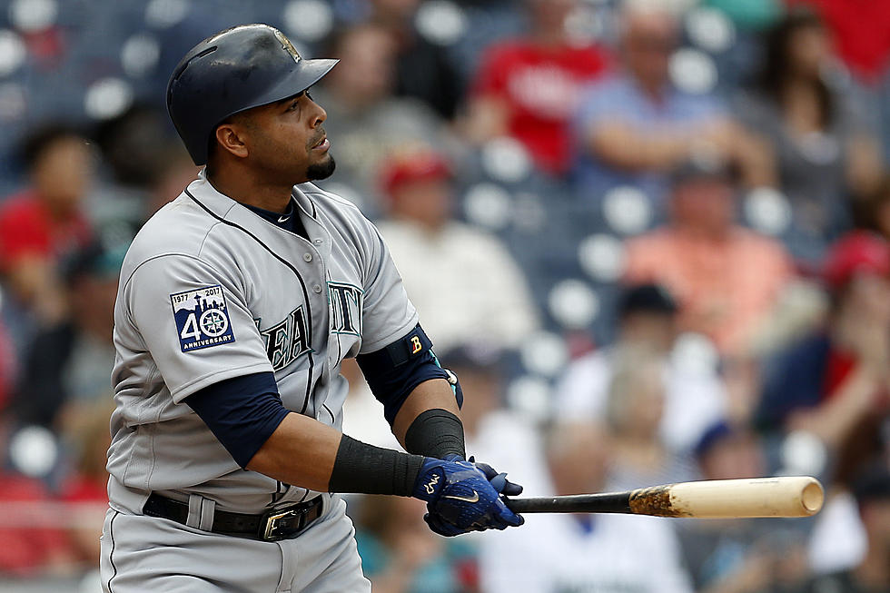 Cruz Homers in 10th, Sends Mariners Over White Sox 7-6