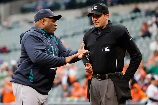 MLB Umpire Tumpane Rescues Woman on Pittsburgh Bridge