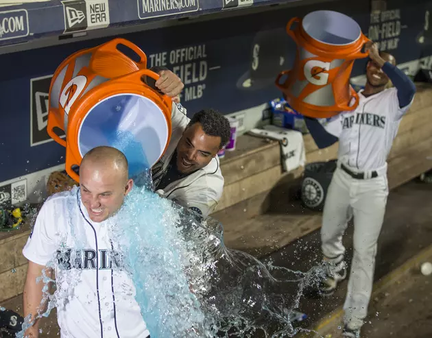 Seager&#8217;s Double Lifts Mariners Over Tigers 5-4 in 10 Innings