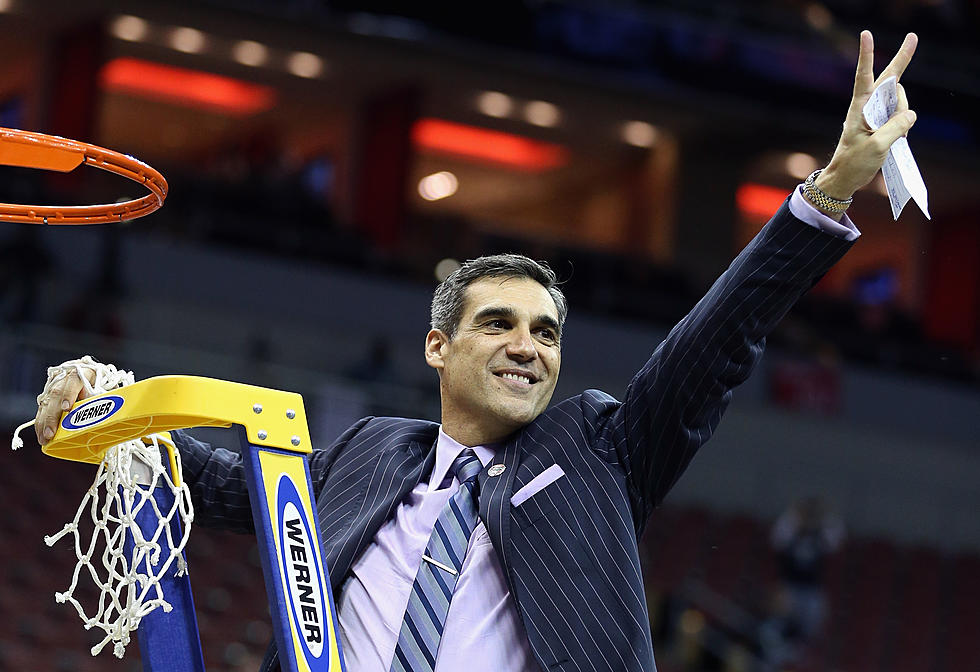 Villanova's Jim Wright Honored With Legends of Coaching Award