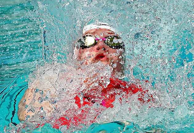 East Valley Girls Swim Team Named WIAA 2A Fall Academic Champions