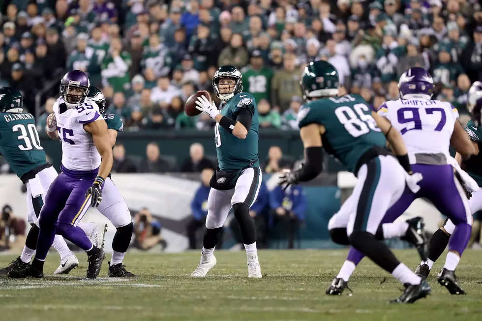 Super Bowl Bound Eagles Rout Vikings 38-7