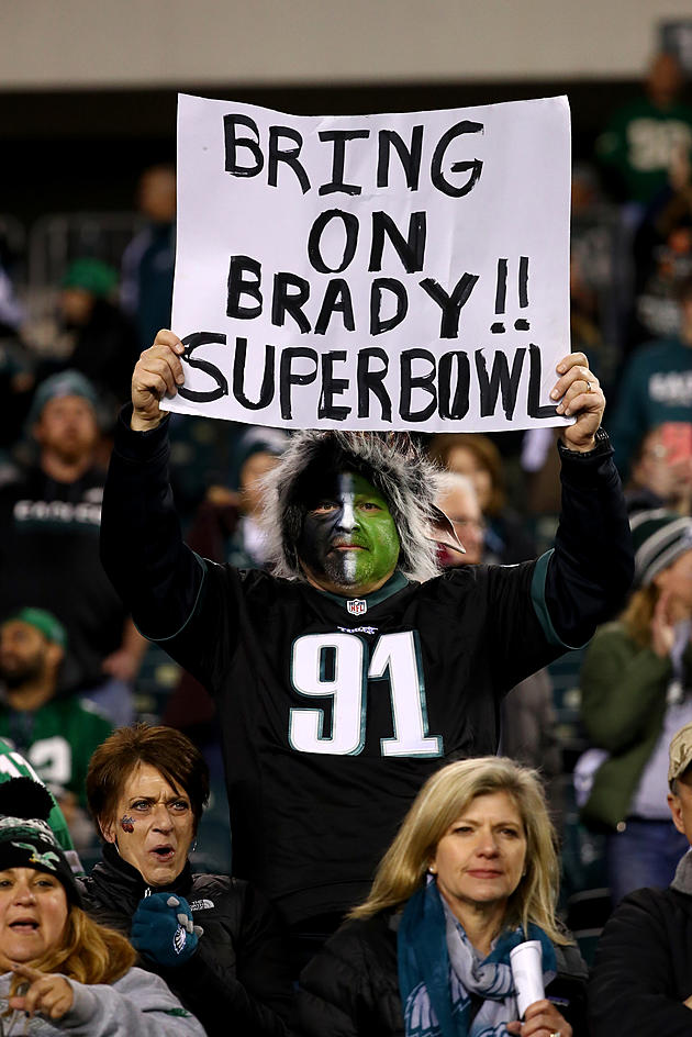 Patriots Installed As Early Favorite Over Eagles In Super Bowl 52