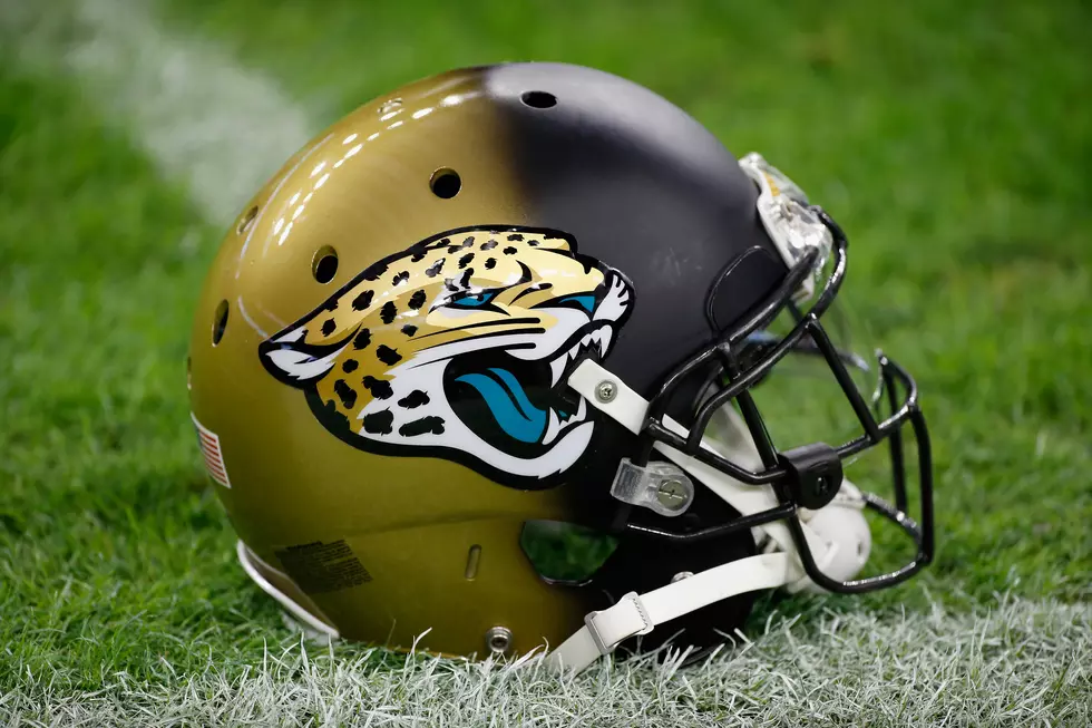 Jaguars Donate 2,500 Playoff Tickets to Refugees and Military