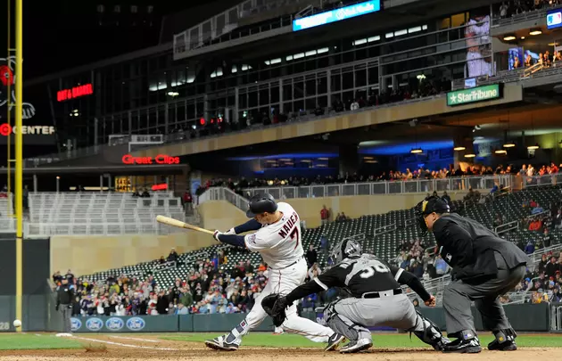 Mauer Gets 2,000th Hit, Berrios Pitches Twins Past White Sox