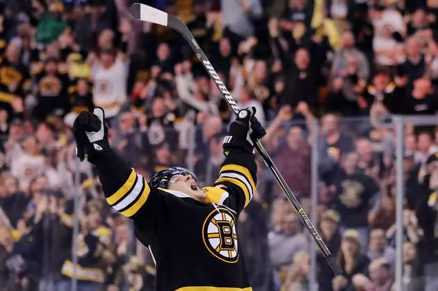 Bruins Score 4 in 3rd to Beat Maple Leafs 7-4 in Game 7