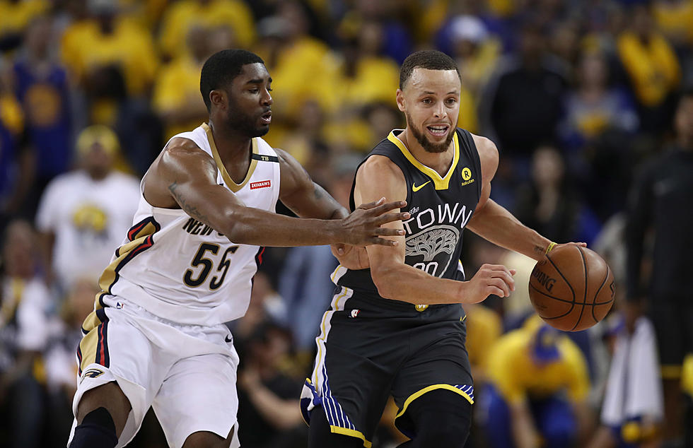 Curry Scores 28, Warriors Lead Series 2-0 Over New Orleans