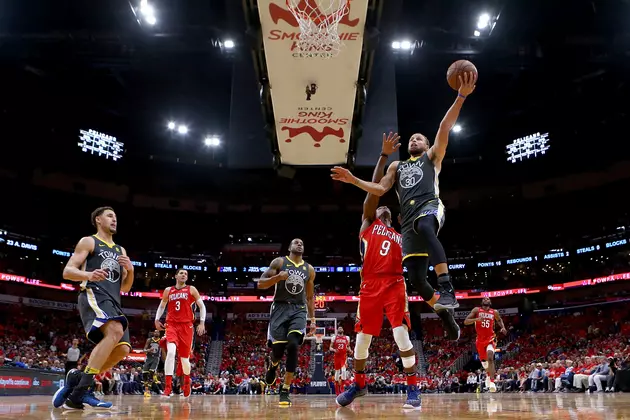 Durant&#8217;s Scores 38, Warriors Down Pelicans for 3-1 Lead