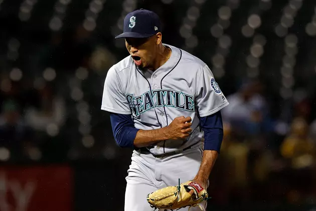 Zunino, Heredia Lead Mariners to 3-2 Win Over A&#8217;s in 10