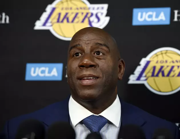 Magic: I&#8217;ll Step Down if I Don&#8217;t Land Free Agents for Lakers