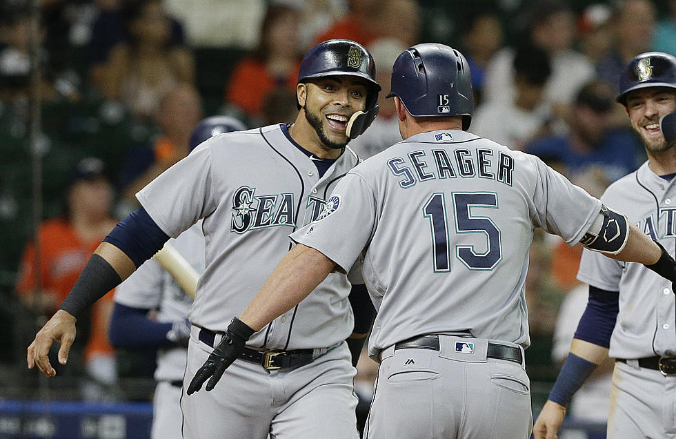 Early Homers Help Mariners Over Astros 7-1