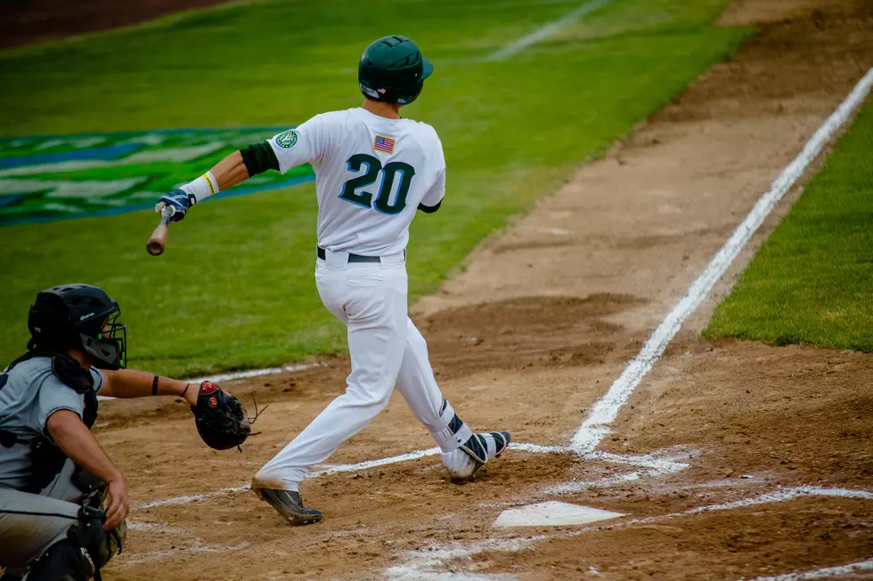 Pippins Hit Two Homers and Hammer Elks
