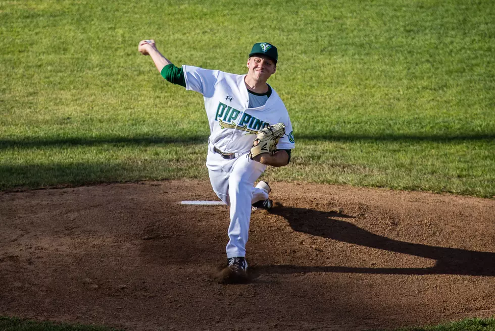 Pippins Fall to Black Bears Despite 6 Innings and 10 K’s from Chase Farrell