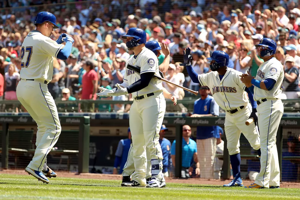 Healy’s Pair of 3-run Homers Lift M’s Over White Sox 8-2