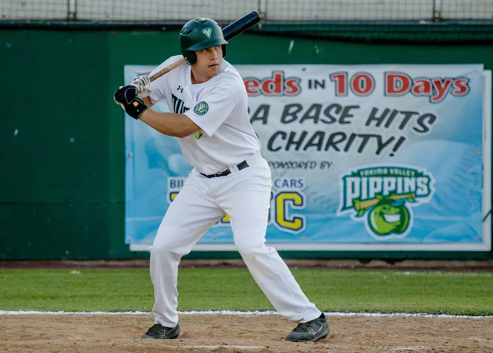 Chris Arpan Caps 8 Run Third with a Grand Slam to help Lead Pippins past Knights 13-6